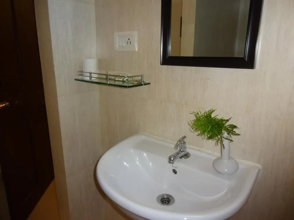 Chakra Ayurvedic Resort 코발람비치