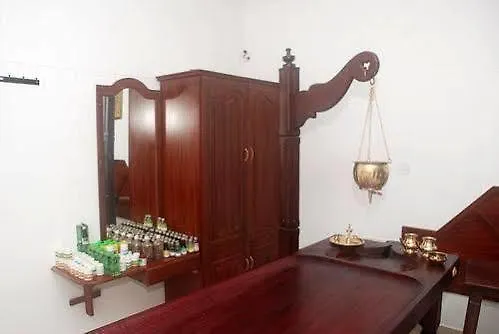 Chakra Ayurvedic Resort 코발람비치